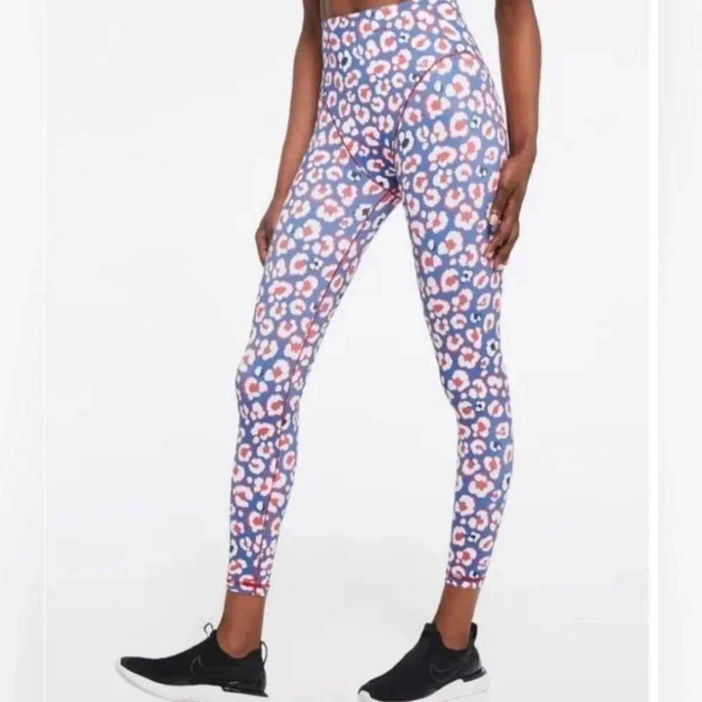 Adam Selman sport legging in blue leopard size small